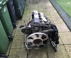06 Ford transit 2.4 ambulance 125 engine with 6 speed gearbox/rear differential