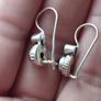 Vintage Sterling Silver Garnet Earrings. Image 4