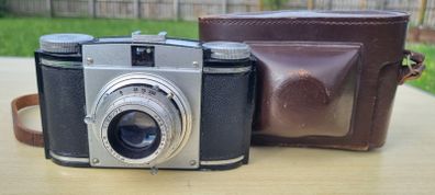 Vintage Braun Nurnberg PAXINA 120 Roll Camera