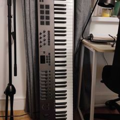 MIDI keyboard Nektar Impakt LX88+