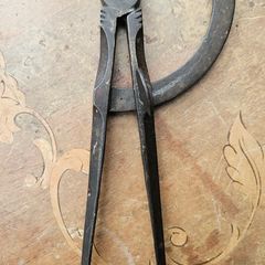 Antique wing dividers 8 3/4"