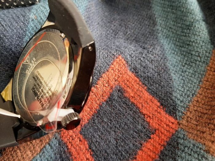 New Guess steel watch in Box