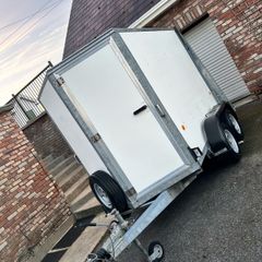 iforwilliams box trailer with rear roller door