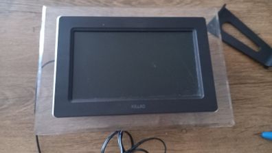 Electric Frame