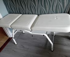 massage Table
