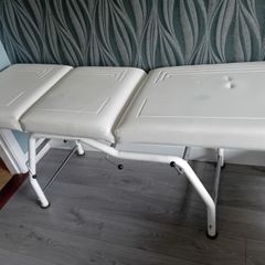 massage Table