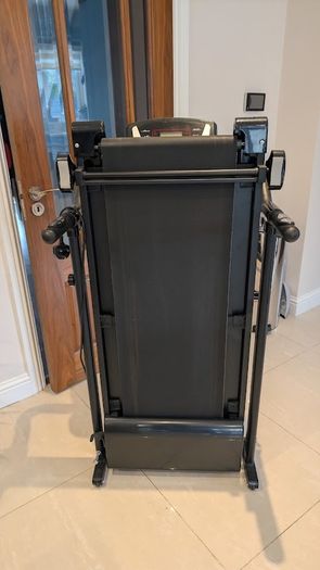 Treadmill - Foldable