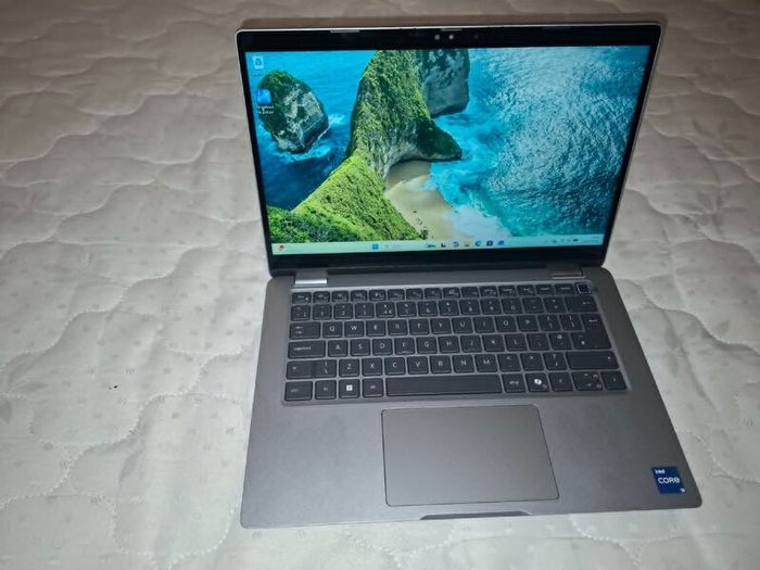 Laptop