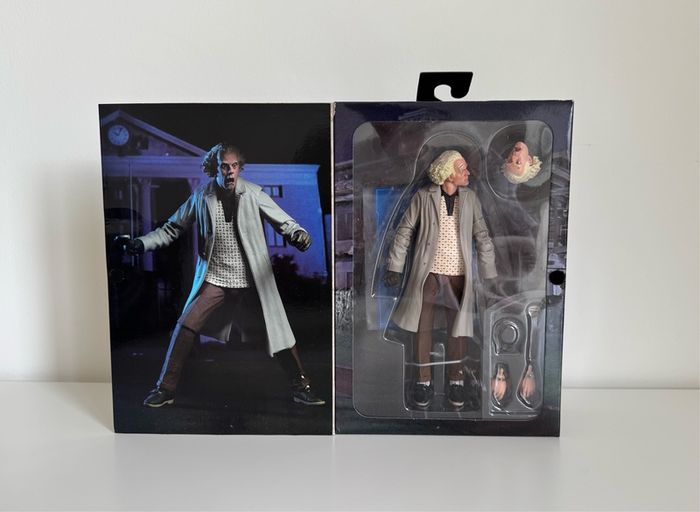 NECA Back To The Future Doc Brown Ultimate 7" Scale Official Action Figure