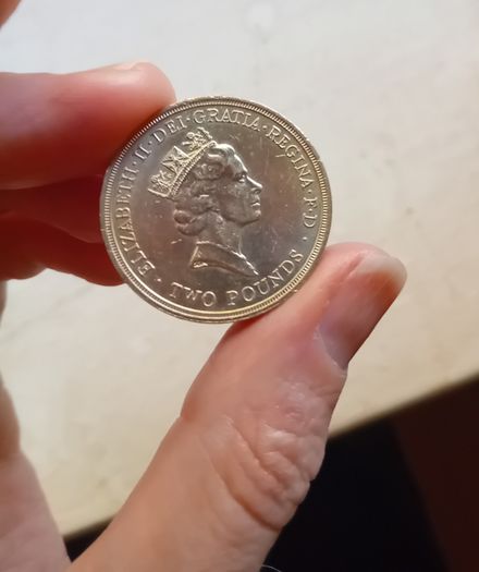 Bill of Rights 2 pound coin 1989
