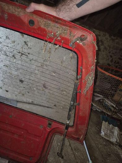 Nissan micra boot