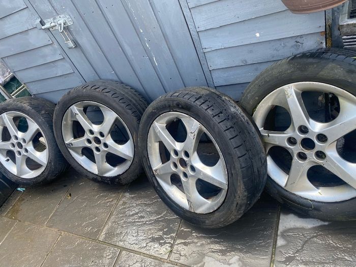 4 17" alloys
