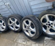 4 17" alloys