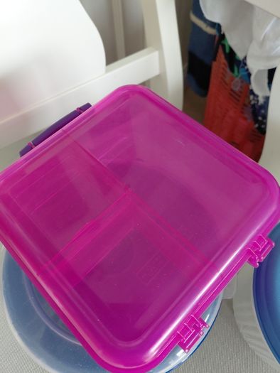 Plastic containers