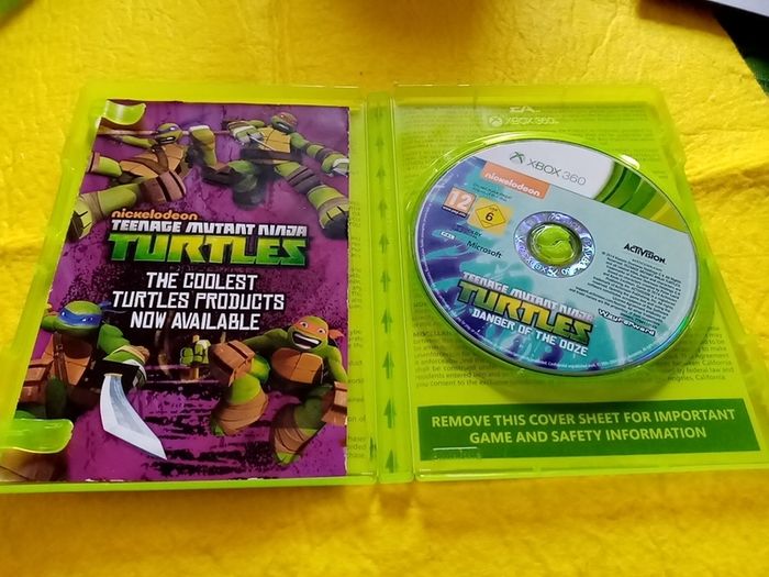 Teenage mutant Ninja Turtles Danger of the Ooze Doze Xbox 360 games Original