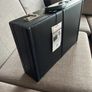 MONOLITH Leather look expandable attache case Image 5