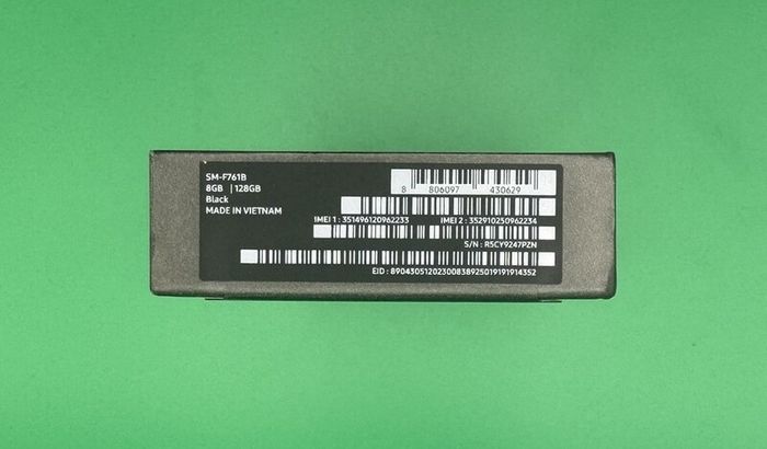 Samsung Galaxy Z Flip7 FE