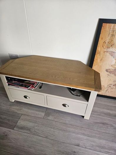 TV Stand 55-60 inch TV