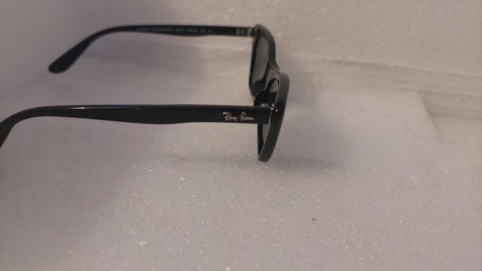 Brand New Childrens RayBan Miss Burbank Kids