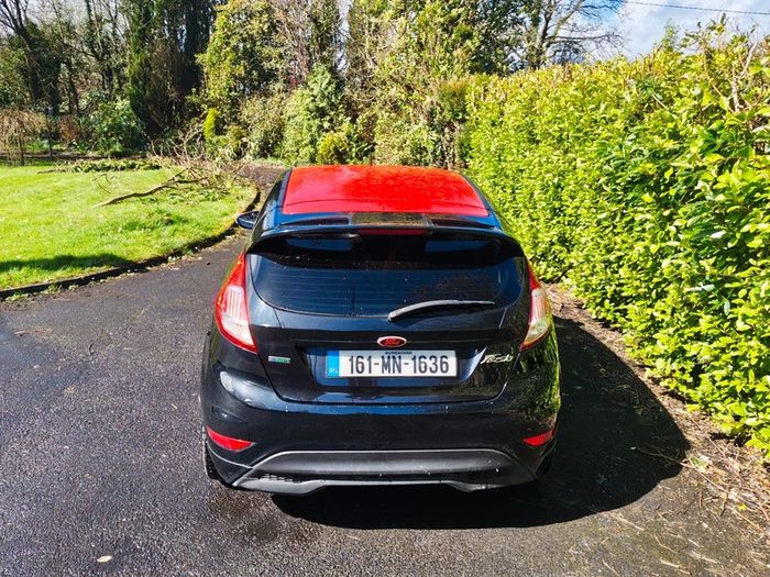 Ford Fiesta 1.0 Zetec S Black Edition 140HP