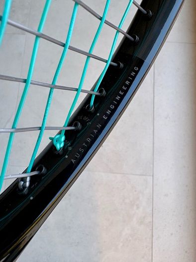 Head Speed Pro Legend tennis racket 310g 100 sq in