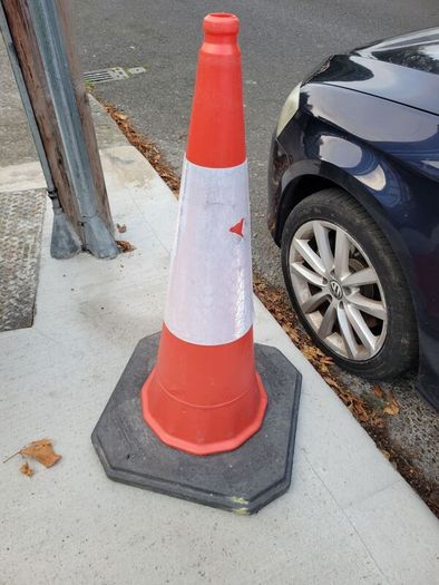 Traffic cone
