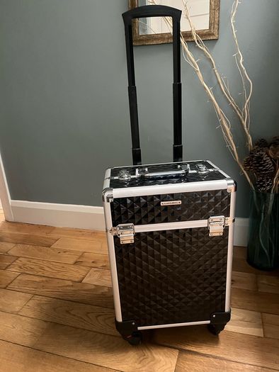 makeup case