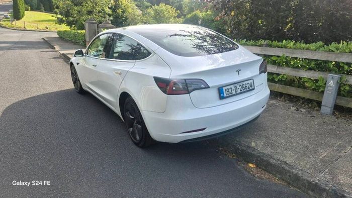 2019 Tesla model 3 long range