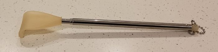 Telescopic Back Scratcher - New