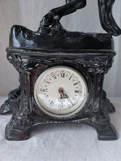 Antique French ornate Horse statue clock quartz movement