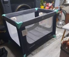 snoozelite travel cot