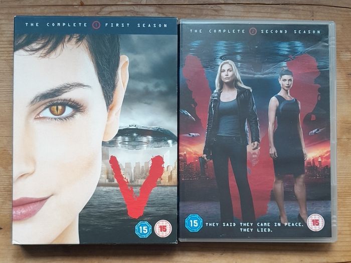 V - The Complete First and Second Seasons - DVD