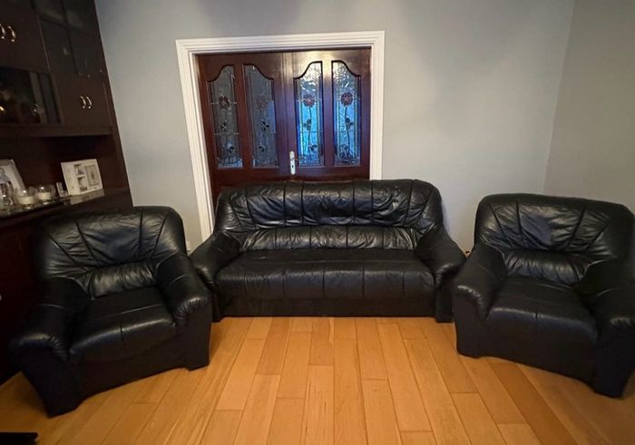 3 piece leather couch