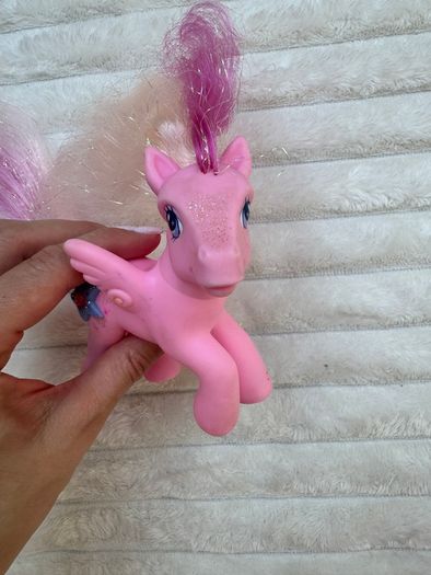 My Little Pony G3 Hidden Treasure Pegasus Pink Glitter Jewel 2004 Dirty Used Please see photos