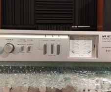 Akai AM-U11 Stereo Integrated Amplifier