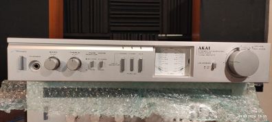 Akai AM-U11 Stereo Integrated Amplifier