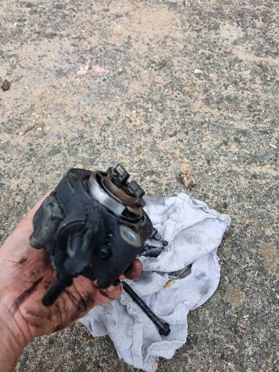 Peugeot Citroen vacuum pump bosch 1.6 HDI