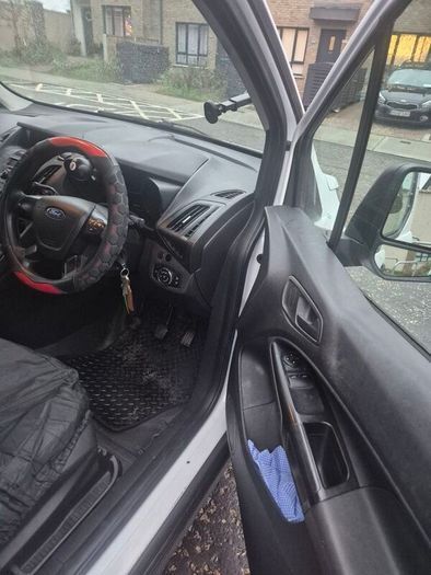 Ford transit courier 1.5 tdi ful test/tax