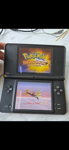 Pokemon heart gold Nintendo ds original