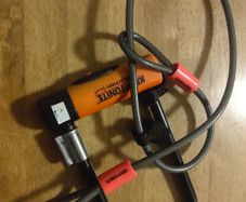 Kryptonite Evolution Series 4 LS U-Lock + KryptoFlex Cable & Frame Mount (