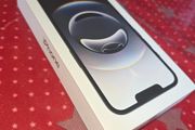 Empty box for iPhone 16e