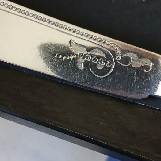 Antique Harrison Brothers & Howson Silver Plated Fish Knives Set of 4 HB&H Sheffield