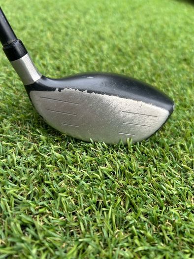 Full set of left handed golf clubs