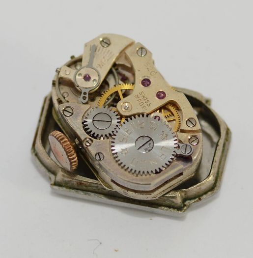 Vintage Ladies Lanco Gold Watch