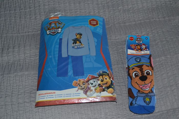 PAW PATROL PJ and sox (3pairs) size 110/116 NEW