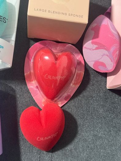 Different brand brand new makeup sponges