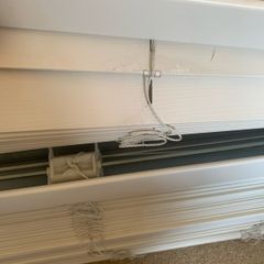 wide venetian blinds
