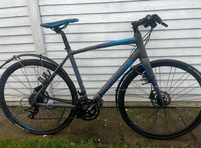 PRICE DROP ALERT Merida Speeder 200 Bicycle - Size S/M - Great Cond