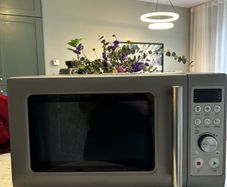 Sage Compact Wave Soft Close Microwave Oven 25L