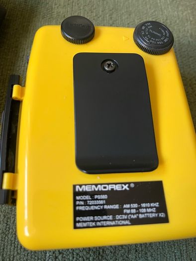 Vintage Retro Memorex Radio /Tape Walkman
